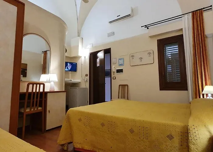 Oda ve Kahvaltı Viaprimaldo Otranto