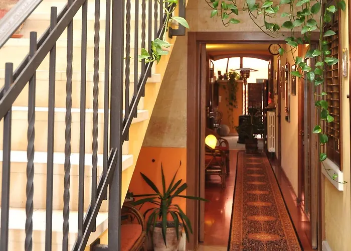 Viaprimaldo Oda ve Kahvaltı 3*